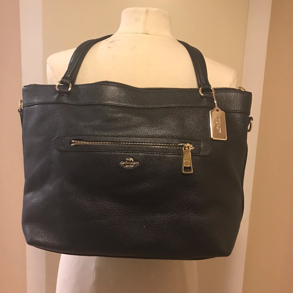 New without tags COACH Pebbled Leather Tote Bag - Bag